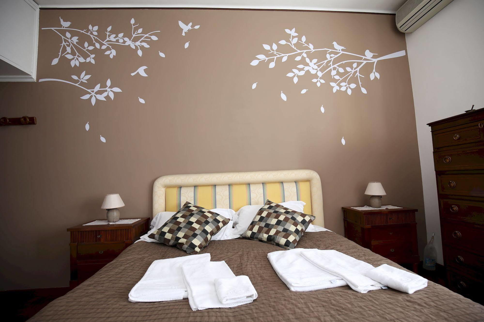 Anastasio II Bed & Breakfast Bed & Breakfast Rome