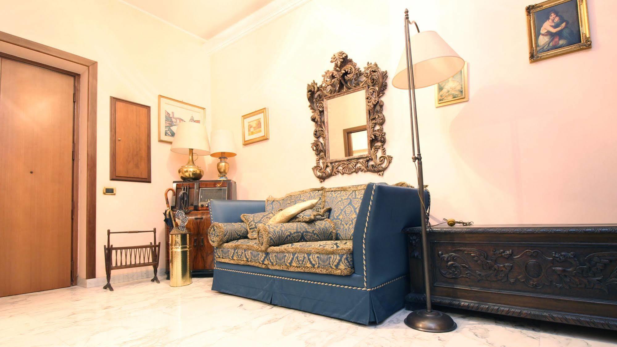 Anastasio II Bed & Breakfast 3* Rome