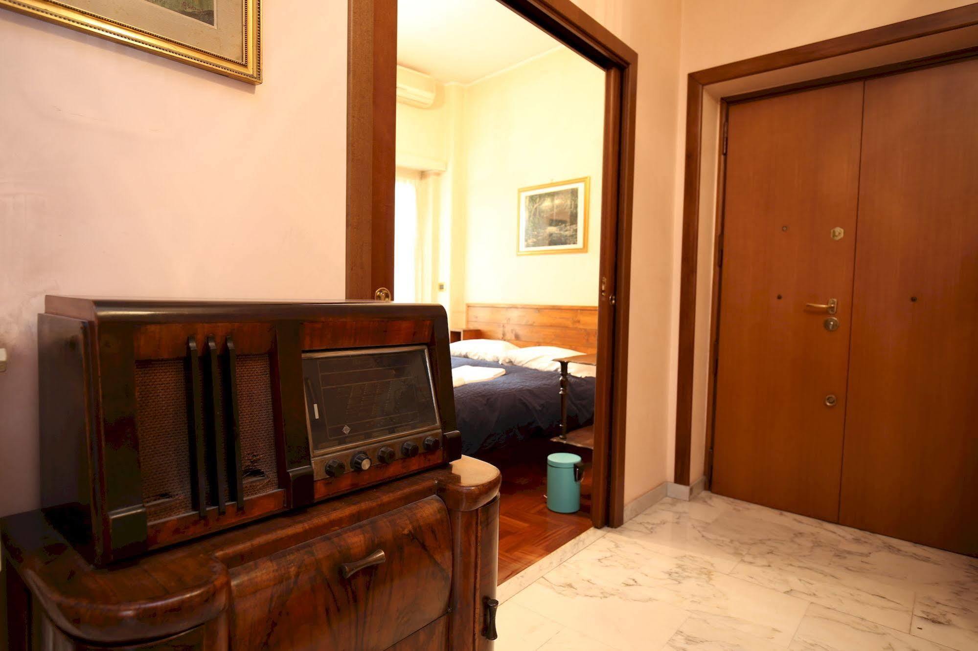 Anastasio II Bed & Breakfast Bed & Breakfast Rome